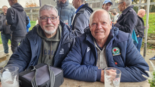 Hetvenkét éve szurkol a Blackburnnek, de Tóth Balázst is már a szívébe zárta