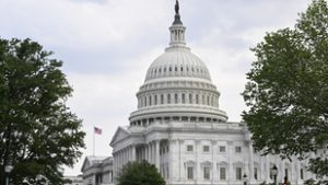 Elhárult az első akadály, hamarosan újraindulhat az amerikai kormányzat