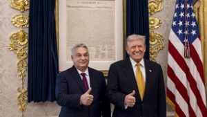 Donald Trump olyan ajándékot adott Orbán Viktornak, ami elrettentő erővel bír