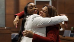 A barátnőjével csalta a férje, félmilliárdos kártérítést kapott a felszarvazott nő