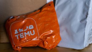 Lecsapott az EU, jövőre drágább lesz a Temuról és a Sheinről rendelni