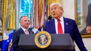 A „milliárdosok bunkerében” tervezhet titkos megállapodást Európa háta mögött Washington és Moszkva