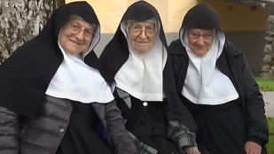 Három, idősek otthonából szökött, Insta-sztár apáca visszafoglalta a kolostorát