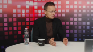 Szijjártó Péter elmondta, miért kell a jó kapcsolat Oroszországgal
