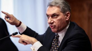 Vizsgálat jön az állami beruházásoknál, Lázár János mindenkit elővesz