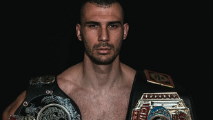 Különleges adventi ajándékkal várja a gyerekeket az Európa-bajnok