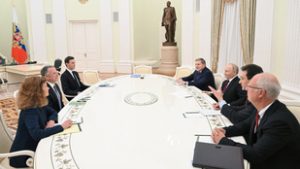 Véget ért az amerikai–orosz tárgyalás, Vlagyimir Putyin elutasítja a béketervet