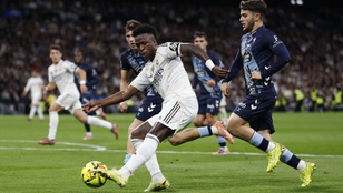 Elgurult a gyógyszer a Bernabéuban: villogtak a piros lapok, Endricket is kiállították