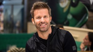 Újabb részletek derültek ki Sebestyén Balázs koncertjéről, megvan, mikor és hol bújik újra DJ Oti bőrébe