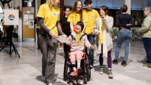 Leszállt egy angyal Békásmegyerre, Kapcsolda a neve (elfogadás alatt)