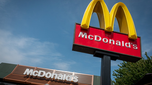 A holland McDonald’s eltávolította az AI-generált karácsonyi reklámját, sokak szerint félelmetesre sikerült