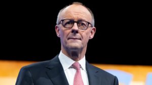 A német kancellár Adolf Hitlerhez hasonlította Vlagyimir Putyint, és csapatokat küldött a lengyel határhoz