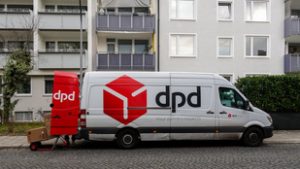 Rengeteg a károsult, hatalmas a feszültség a DPD körül, már egy híres volt politikust is érint a botrány