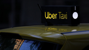Új funkcióval növeli az utasok biztonságát az Uber