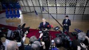 „Ez hadüzenet, nem pénzügyi manőver” – Orbán Viktor 400 milliárd forint megmentéséről beszélt Brüsszelben
