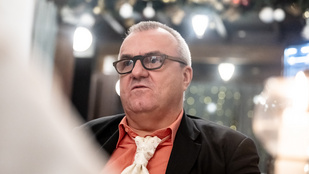 DrMáriás: Anettka felszállt a világűrbe, miközben kefélt, Delhusa Djoni elsírta magát