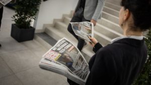 Egyre több újságkihordó tagadja meg a Bors különszámának a kézbesítését, a Fidesz politikusai kiállnak a lap mellett