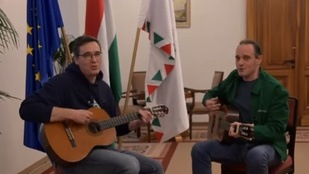 Dalra fakadt Karácsony Gergely, így kívánt boldog karácsonyt