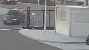 Filmbe illő autós üldözés Szigetszentmiklóson, volt feleségét akarta elgázolni egy férfi