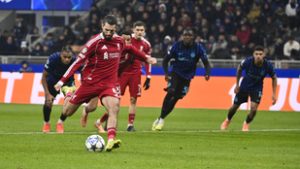 Szoboszlai, a büntetőkirály: életében egyetlen egyet rontott el, pedig ugyanoda rúgja őket