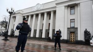 Az ukrán parlamenti őrség megakadályozta a korrupcióellenes hivatal razziáját