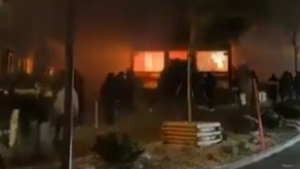 Tragédiába fulladt egy svájci bár szilveszteri bulija, többen meghaltak az éjjeli robbanásban