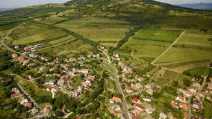 Alig több mint 10 ezer forint támogatást kapott a kormánytól néhány település