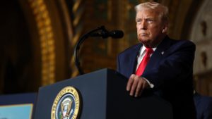 Donald Trump rendkívüli sajtótájékoztatója: Olyan akció volt, amit a második világháború óta nem láthattunk