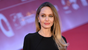 Angelia Jolie végleg otthagyja Hollywoodot
