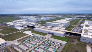 Tűz ütött ki a BMW debreceni autógyárában