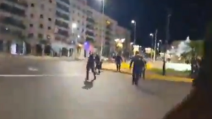 Heves tűzharcok dúlnak Venezuelában, újabb robbanások rázták meg az elnöki palota környékét