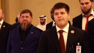 Ramzan Kadirov titokzatos videót tett közzé súlyos balesetet szenvedett fiáról