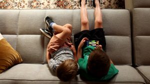 Riasztó probléma van a gyerekeinkkel, amivel sürgősen kezdenünk kell valamit