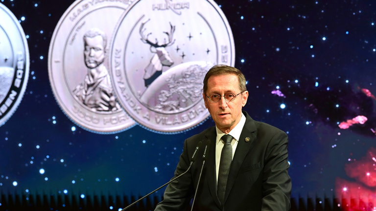 Eltűnt Kabala, a jegybankelnök lova