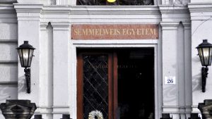 „Kissé megnövekedett a várakozási idő” – négy évet kellene várnia egy férfinak pszichiátriai ellátásra