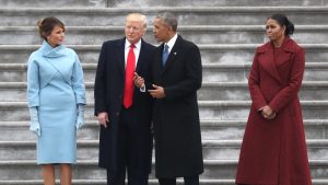 „Undorító viselkedés” – törölték Donald Trump majmos posztját, magyarázkodik a Fehér Ház