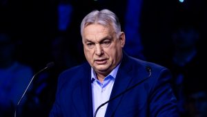 Egy ukrán elemző szerint Brüsszel kemény lépésre készül Magyarország ellen, ha Orbán Viktor nyer a választásokon