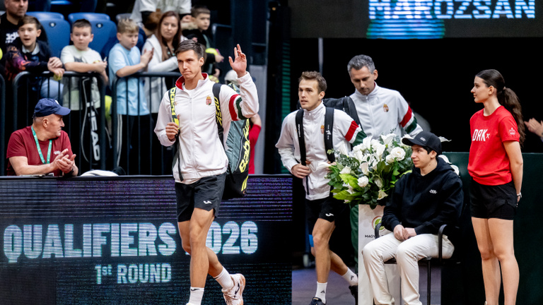 Dávid és Góliát harca volt múlt hétvégén, nem érheti kritika a magyar válogatott játékosait