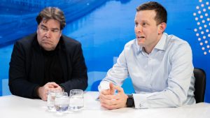 Nagyot bukhatnak az autósok a kátyúk miatt, érdemes rendőrt hívni