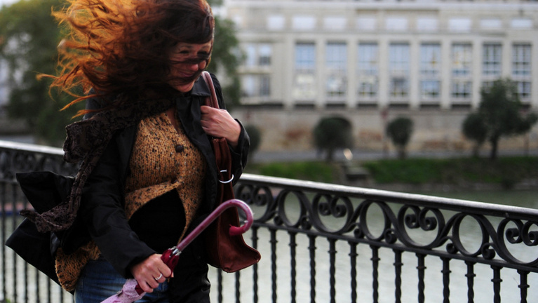 135 kilométer/órás széllökést mértek vasárnap a Bakony lábánál